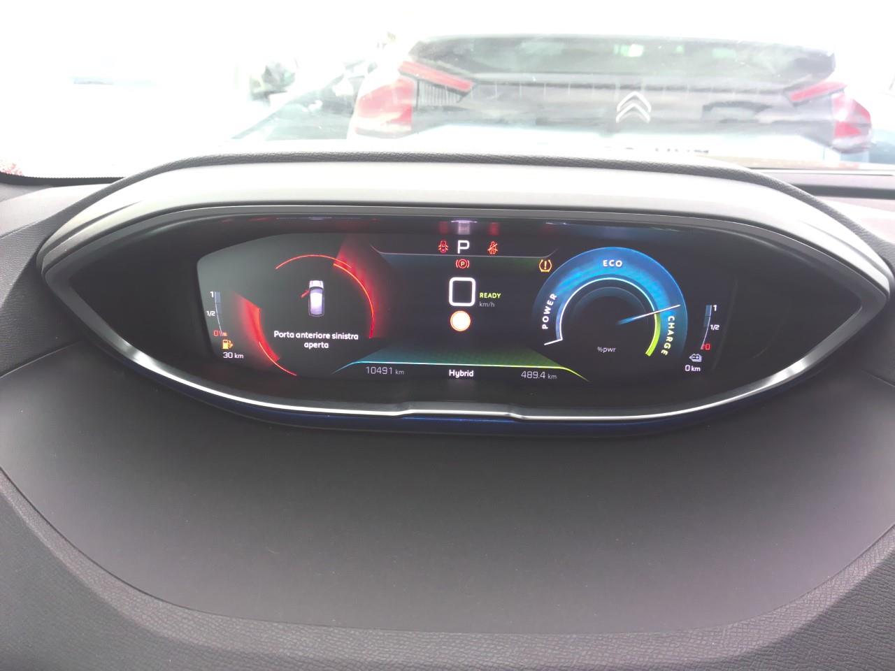 Foto Peugeot 3008 Plug-in Hybrid 5