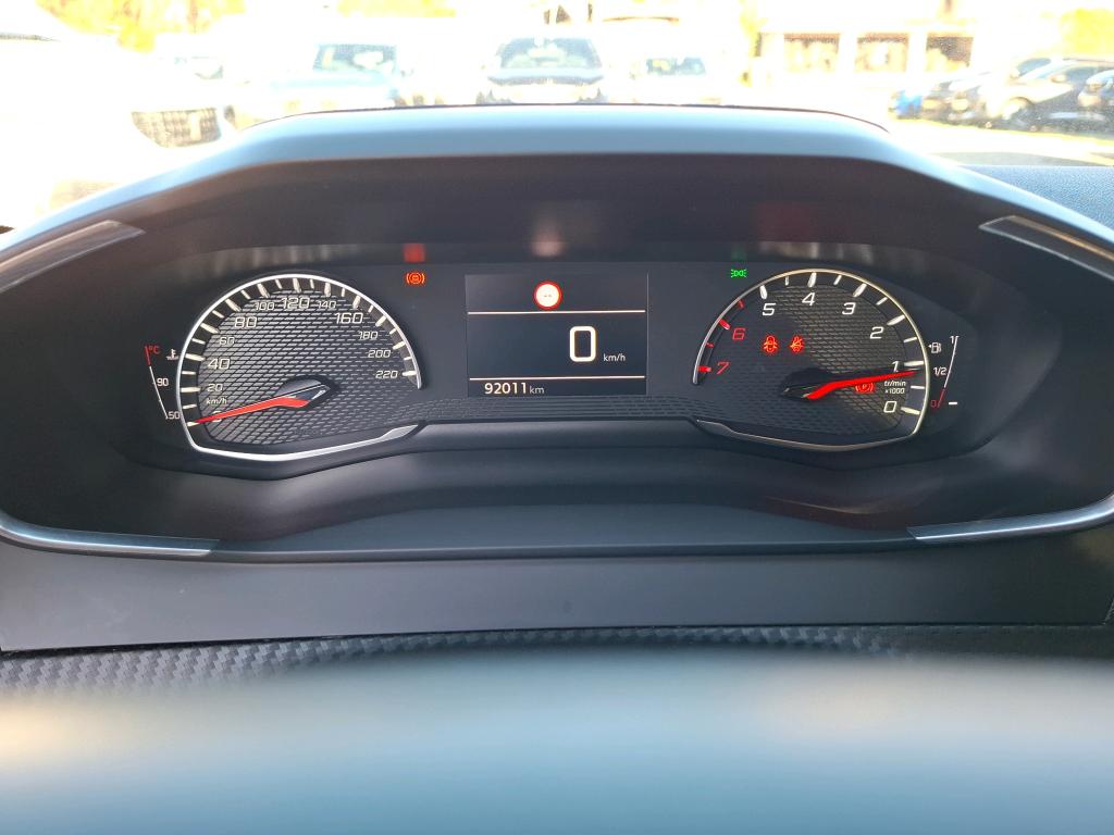Peugeot 208 BlueHDi 100 S&S BVM6 Allure 2021