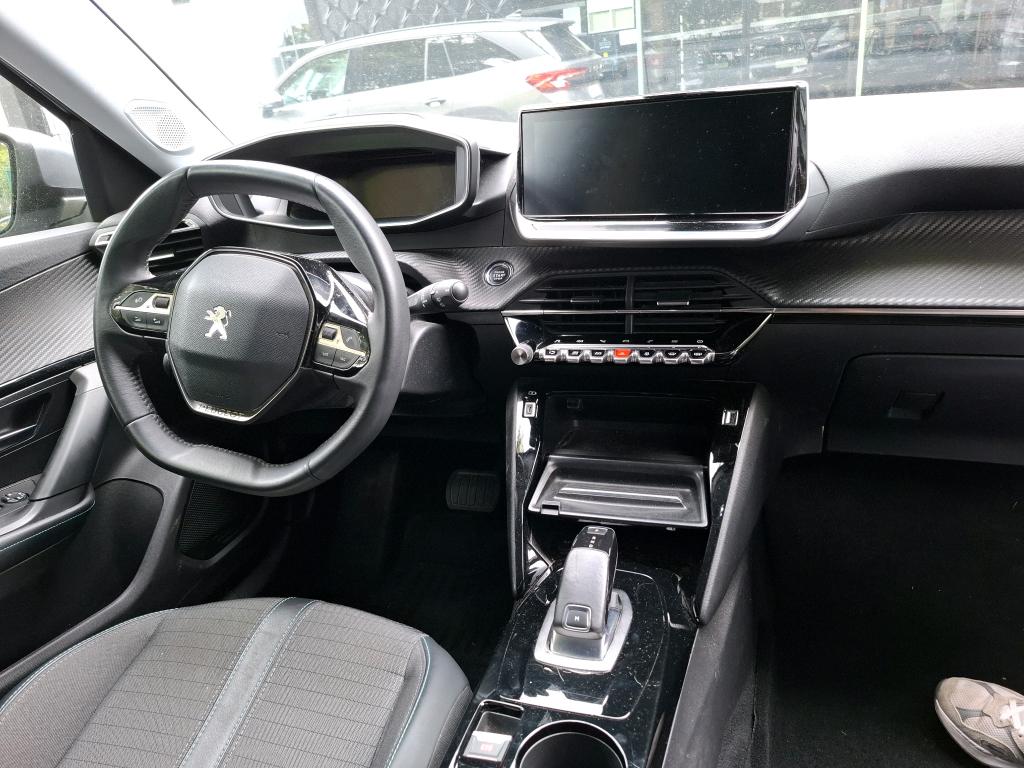 Peugeot 2008 PureTech 130 S&S EAT8 Allure Business 2021