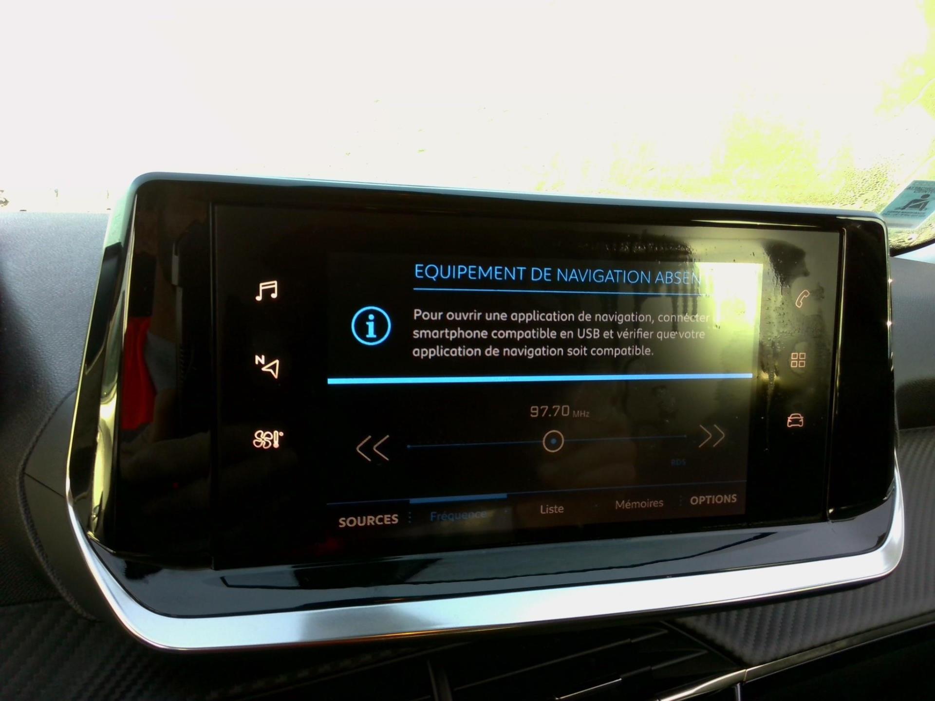 Peugeot 2008 PureTech 130 S&S BVM6 Active 2022