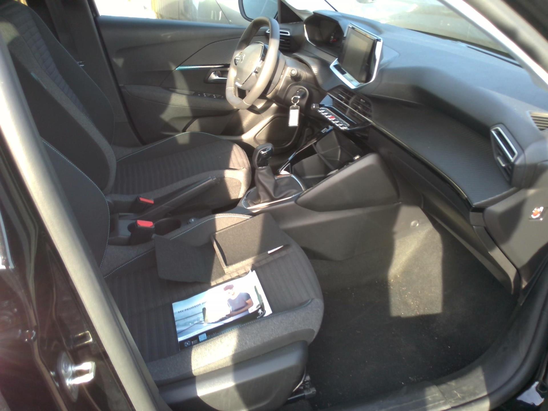 Peugeot 208 PureTech 75 S&S BVM5 Style 2023