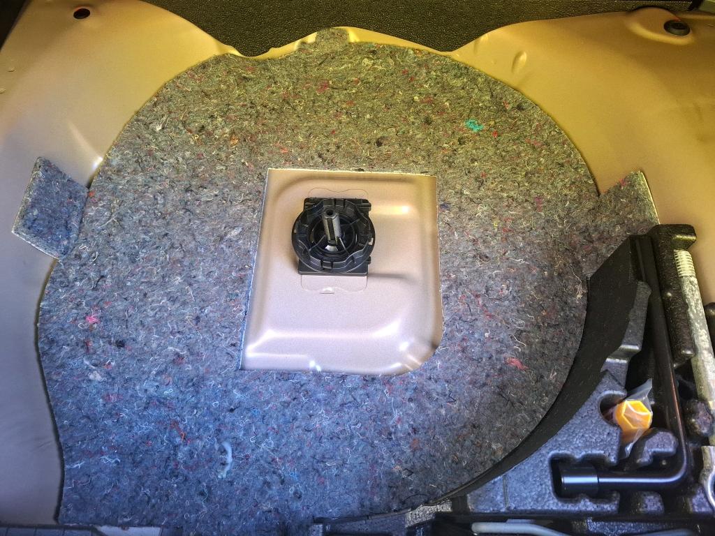 Peugeot 2008 BlueHDi 110 S&S BVM6 Active Business 2021