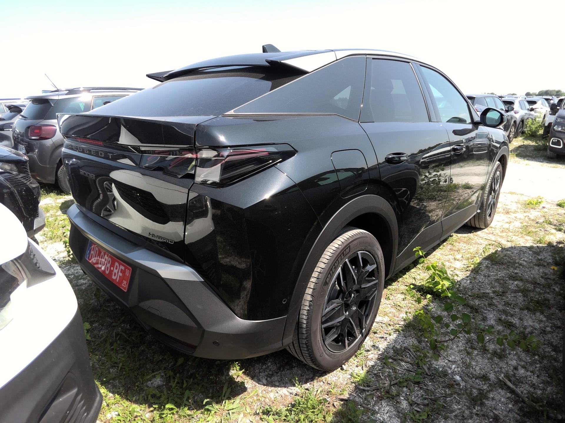 Peugeot 3008 Hybrid 145 e-DCS6 GT 2025