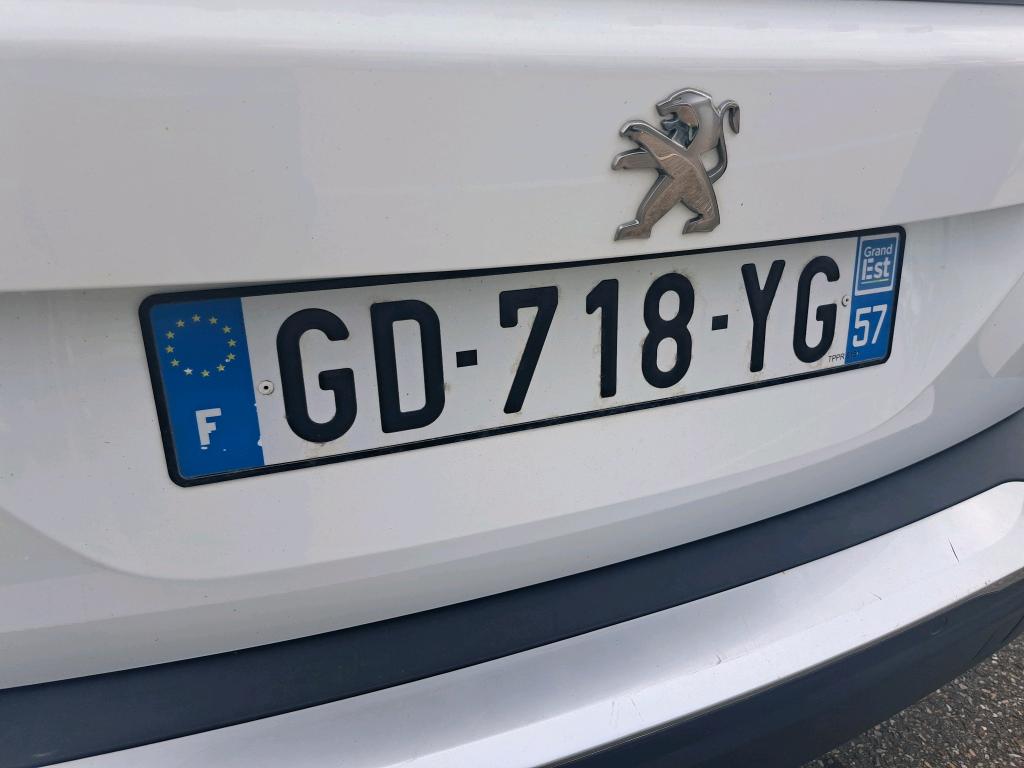 Peugeot 2008 BlueHDi 110 S&S BVM6 Active Pack 2021