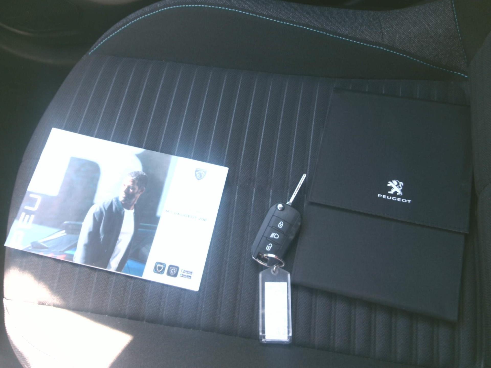 Peugeot 208 PureTech 75 S&S BVM5 Style 2023
