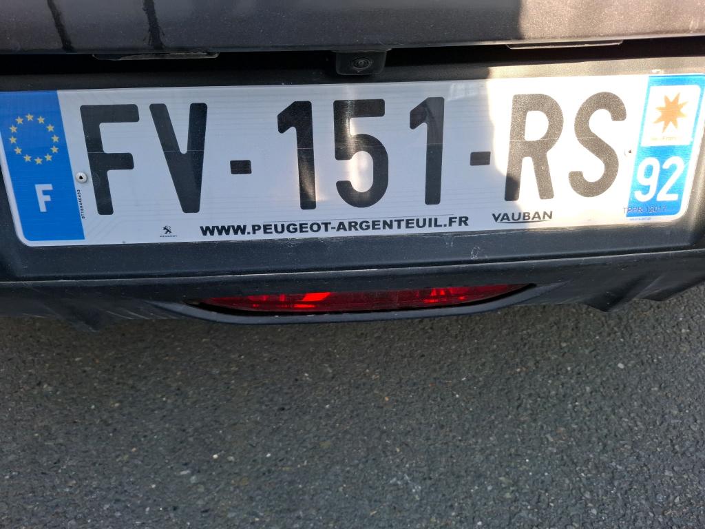 Peugeot 208 PureTech 100 S&S EAT8 Active Business 2020