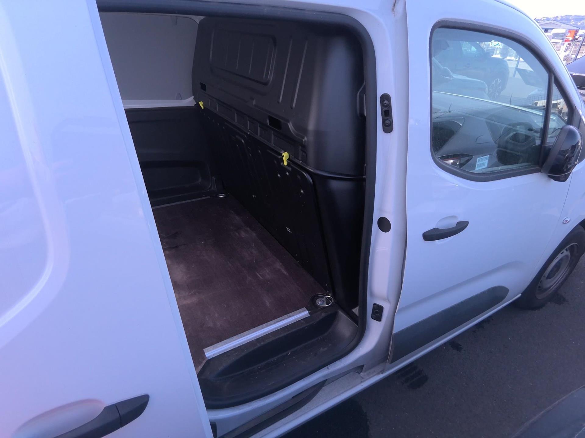 FIAT DOBLO FOURGON TAILLE M 650 KG BLUEHDI 100 S&S BVM6 2024