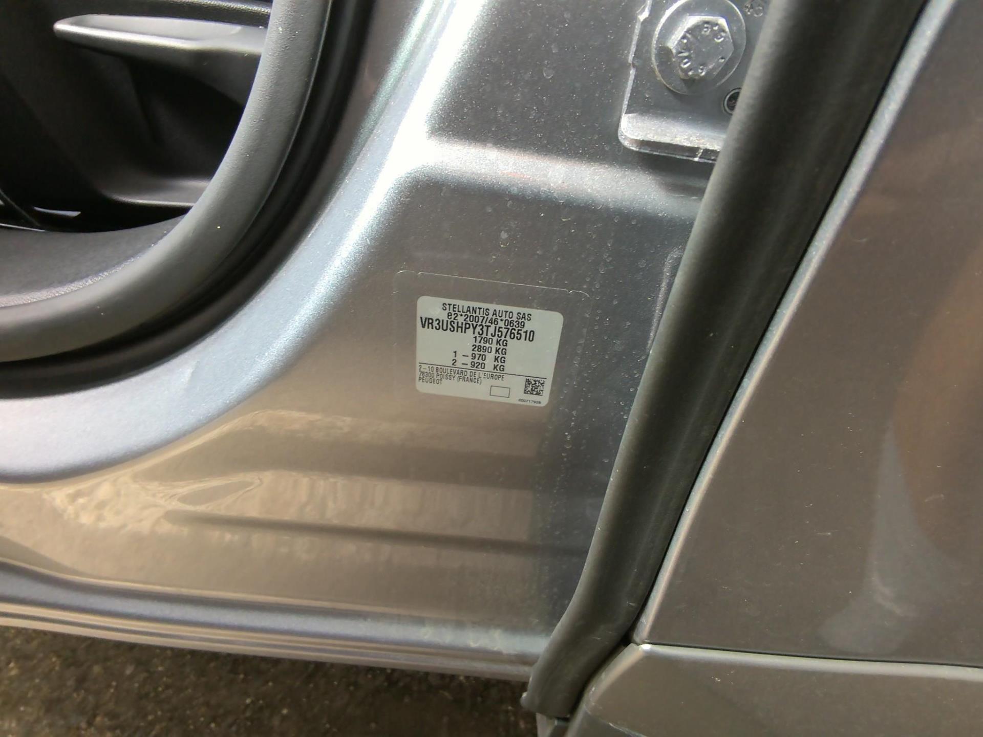 Peugeot 2008 Hybrid 145 ch e-DCS6 GT 2026