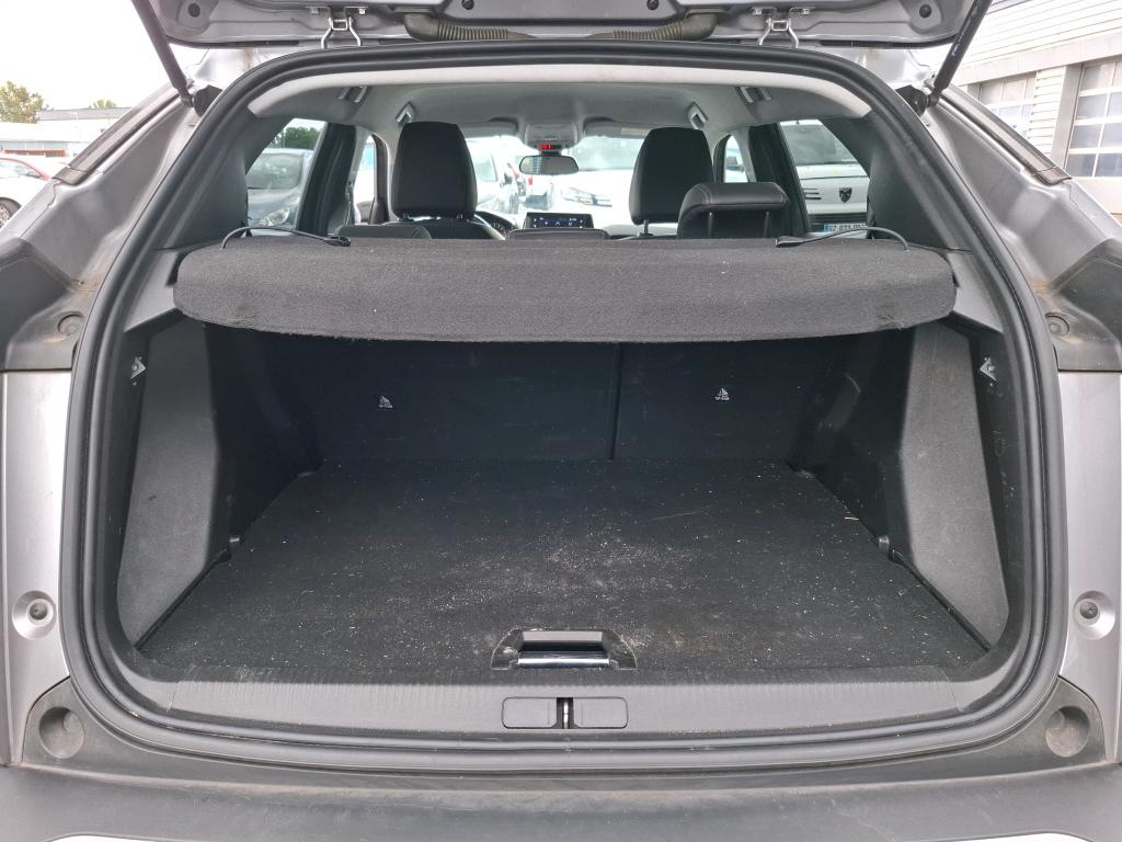 Peugeot 2008 BlueHDi 130 S&S EAT8 Allure 2021
