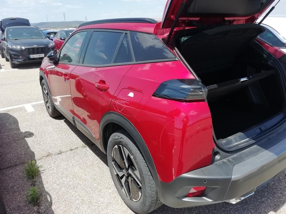 Foto Peugeot 2008 6