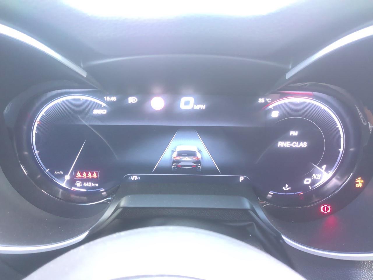 Foto Alfa Romeo Stelvio 13