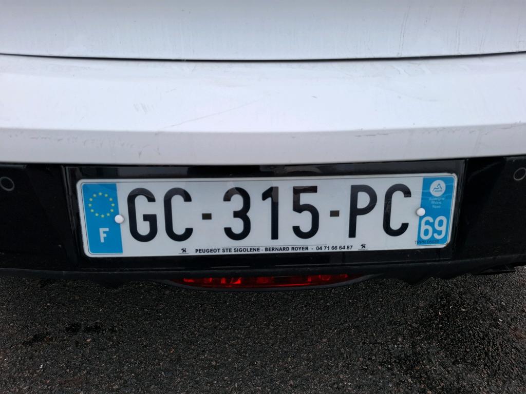 Peugeot 208 BlueHDi 100 S&S BVM6 Allure Business 2021