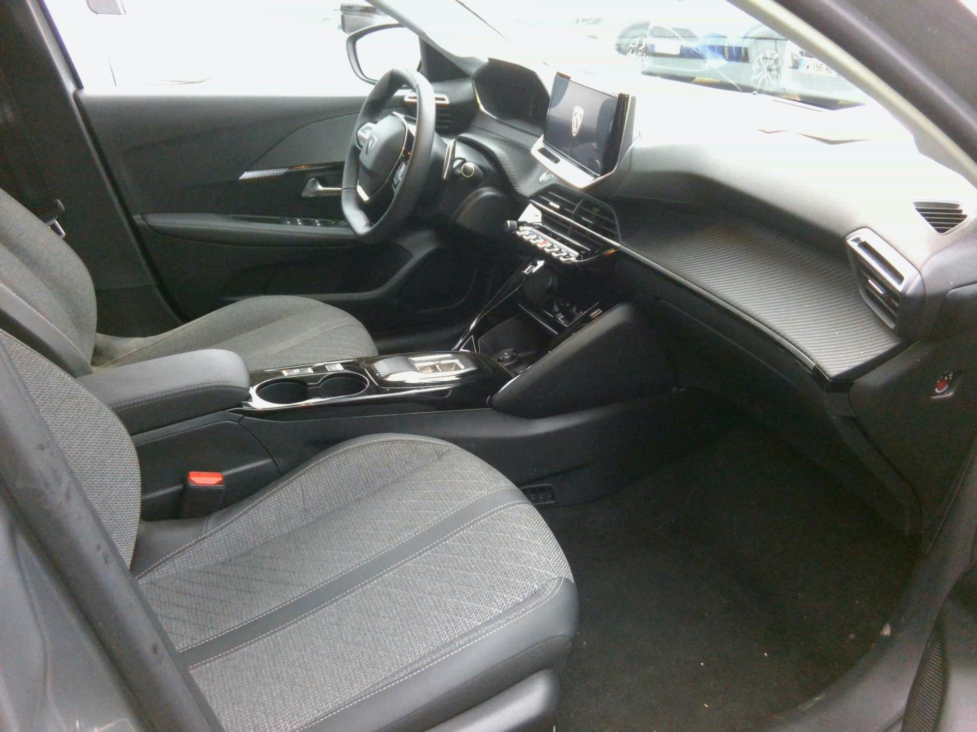 Peugeot 208 Hybrid 100 e-DCS6 Allure 2024