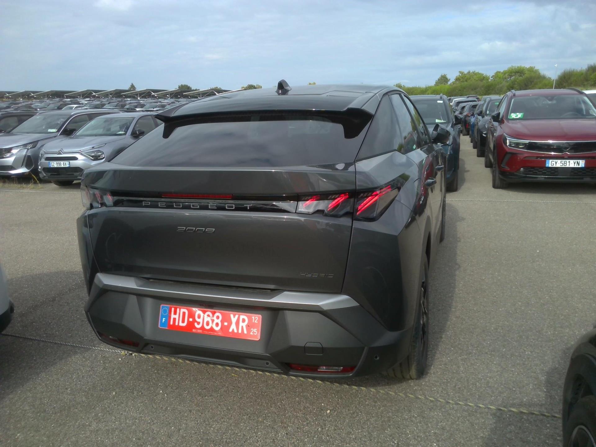 Peugeot 3008 Hybrid 145 e-DCS6 GT 2025
