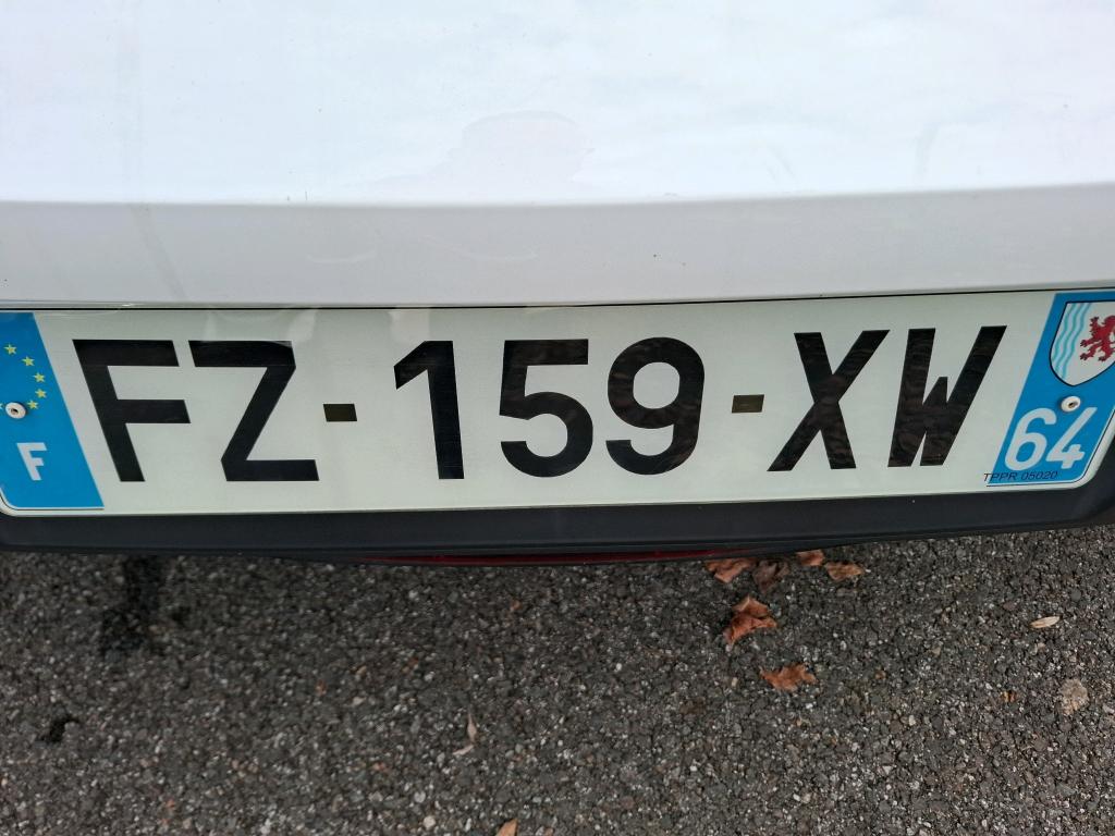 Peugeot 208 BLUEHDI 100 S&S BVM6 PREMIUM PACK 2021