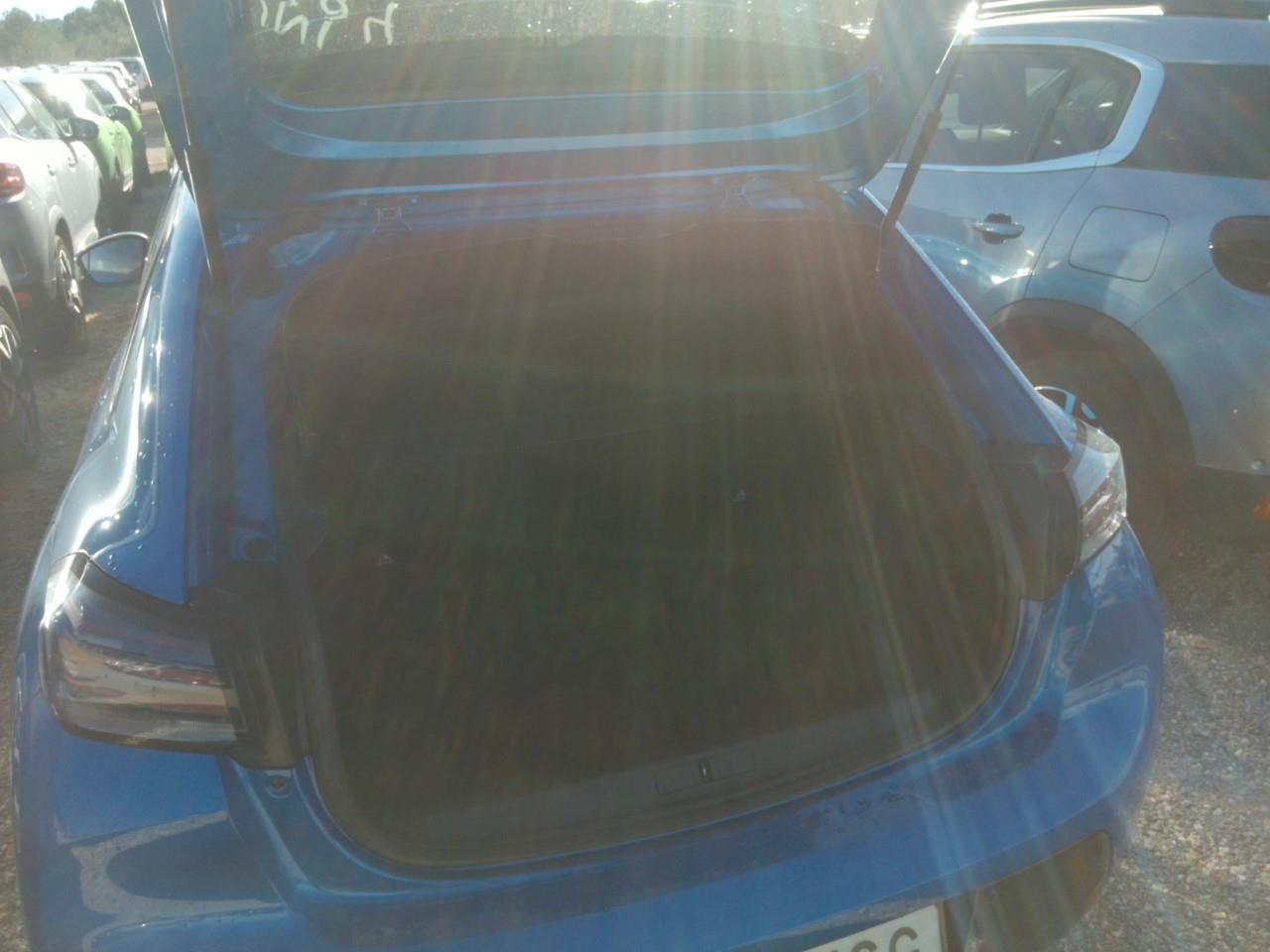 Foto Peugeot 208 10