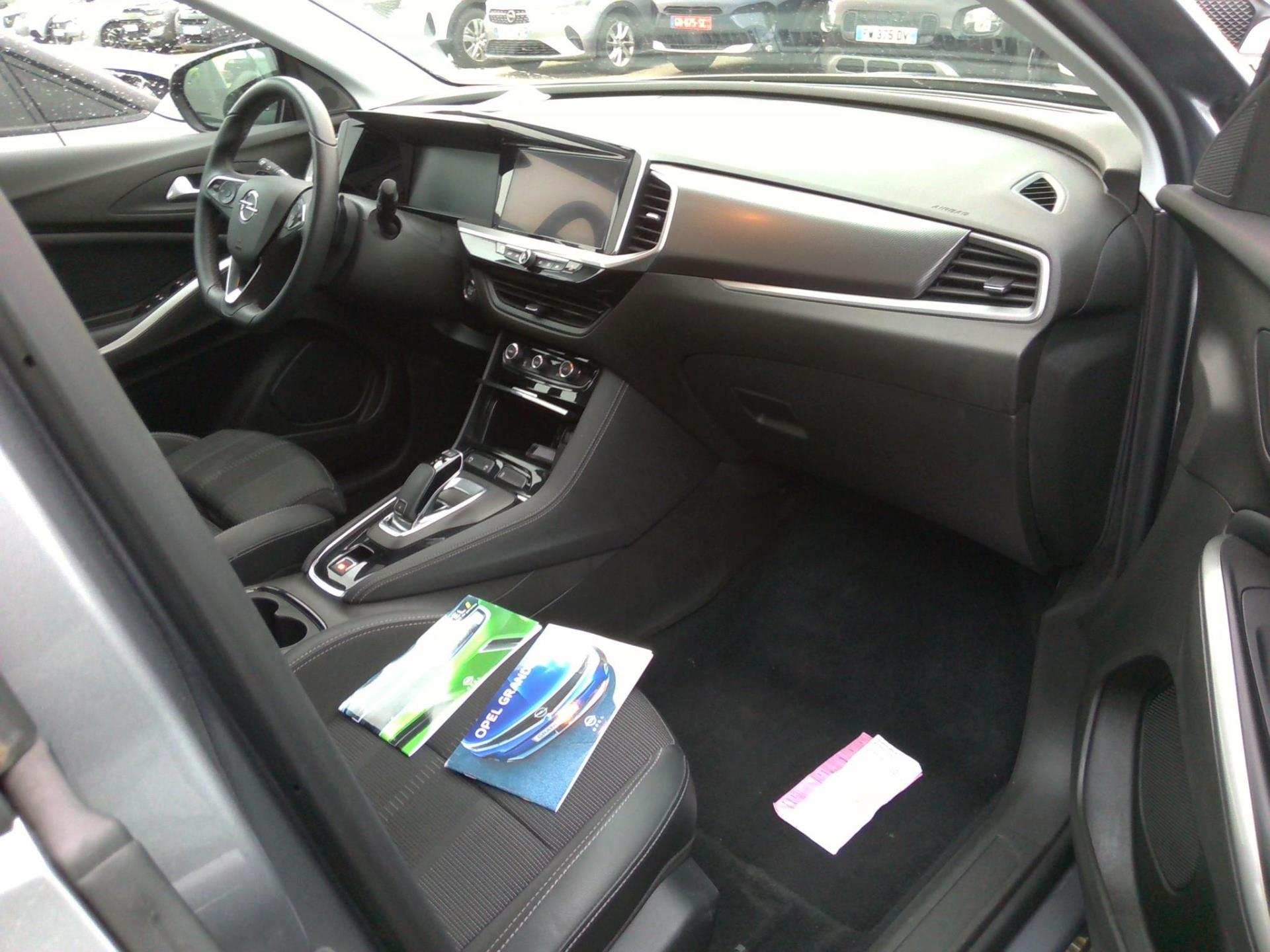 Opel Grandland 1.5 Diesel 130 ch BVA8 Elegance Business 2023