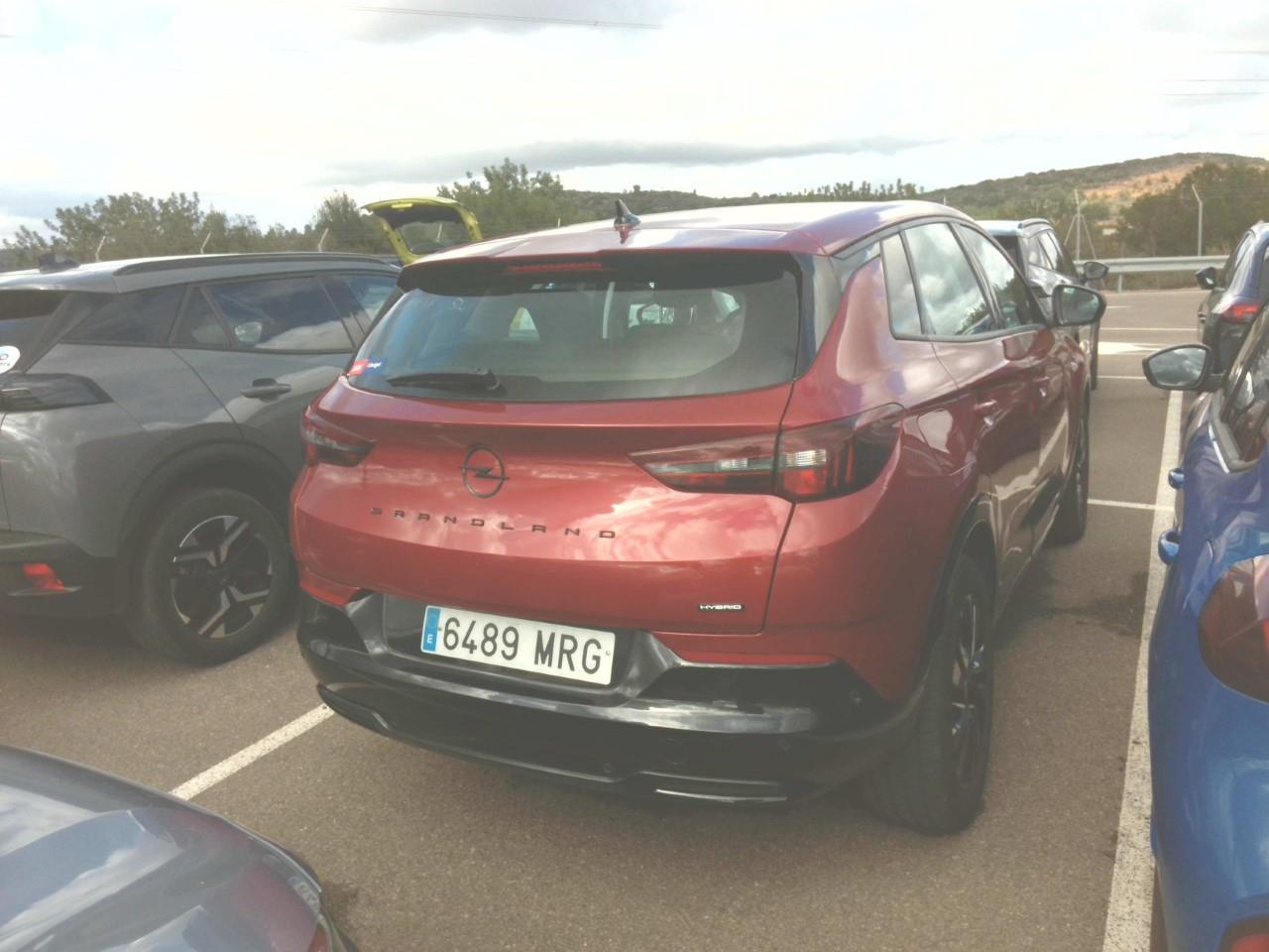 Foto Opel Grandland PHEV 8