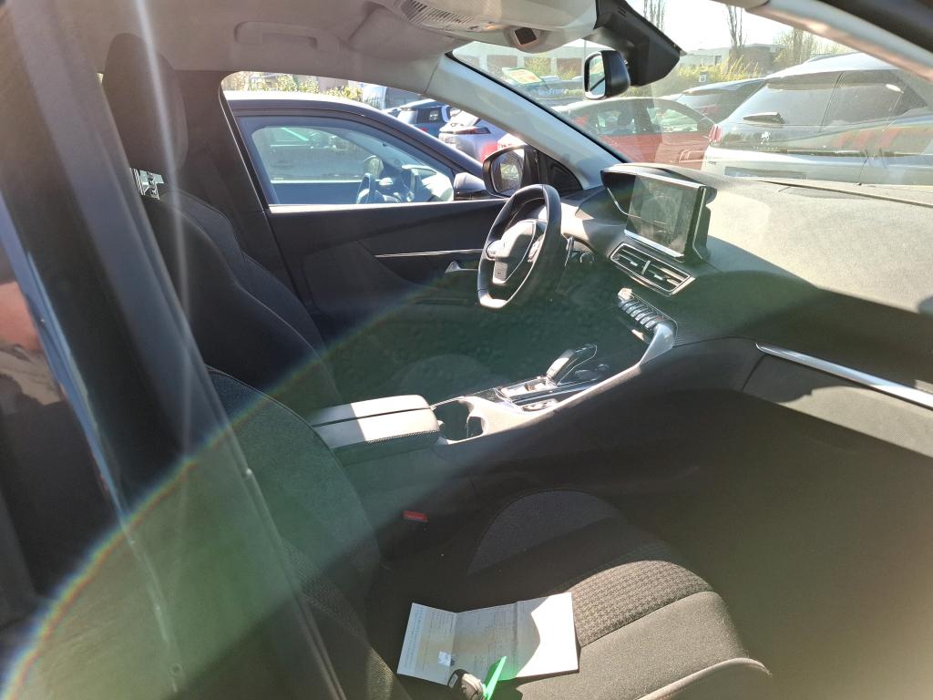 Peugeot 3008 BlueHDi 130ch S&S EAT8 Active Pack 2022