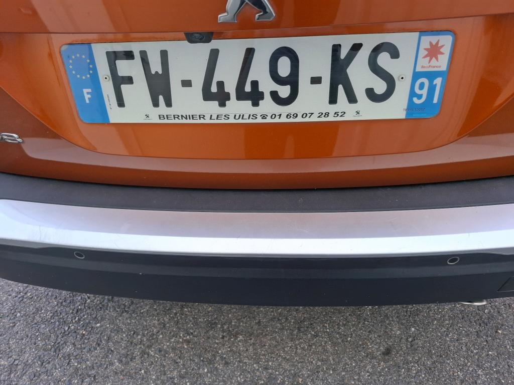 Peugeot 2008 BlueHDi 130 S&S EAT8 Allure 2021