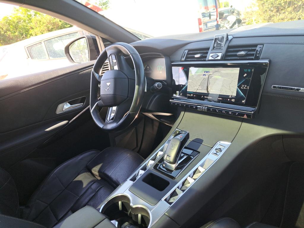 DS DS7 Crossback Hybride E-Tense 300 EAT8 4x4 Louvre 2021