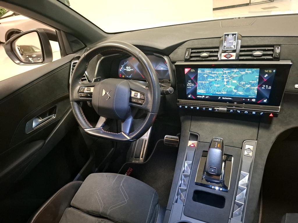 DS DS7 Crossback BlueHDi 130 EAT8 Performance Line+ 2022