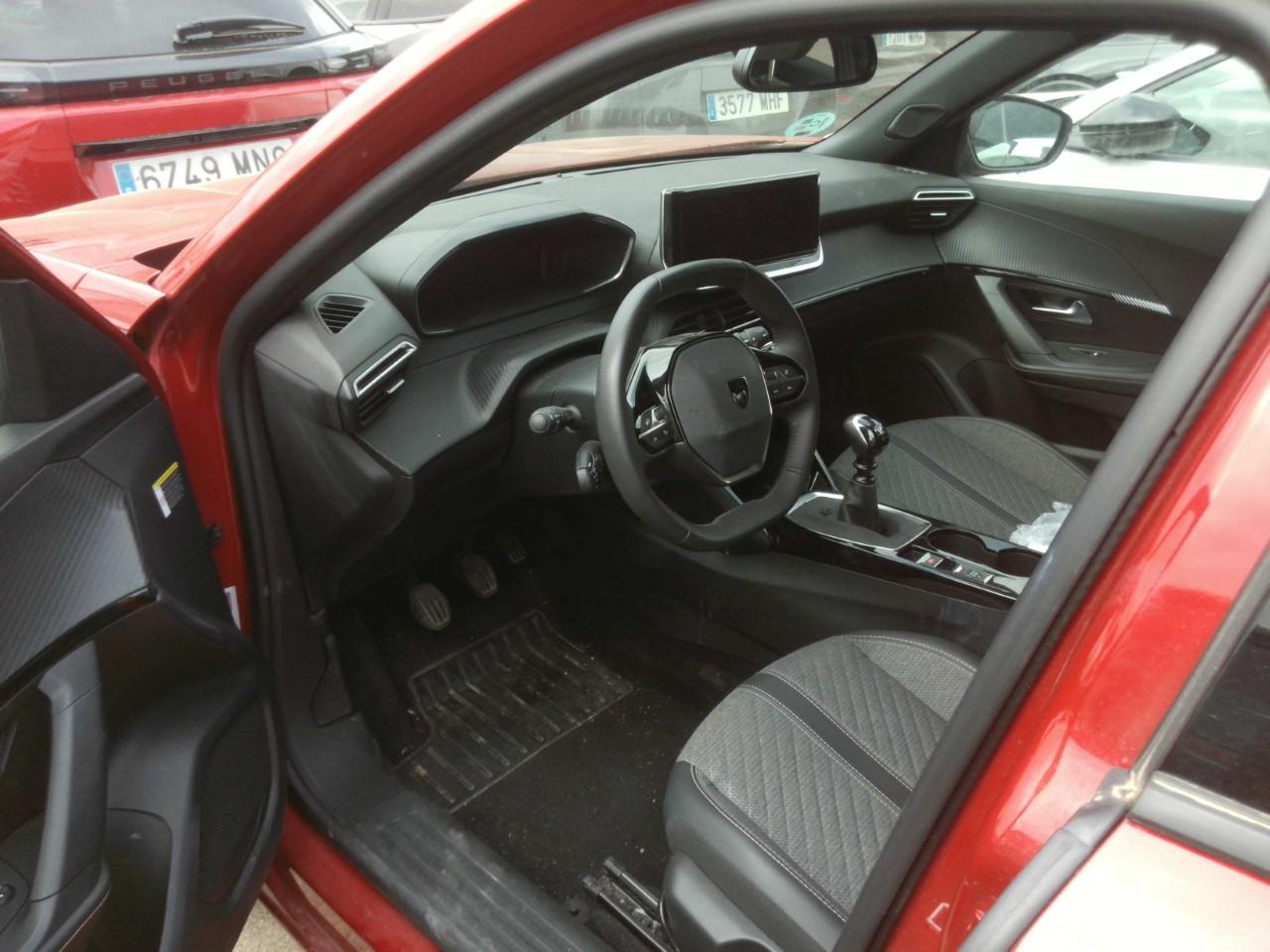Foto Peugeot 2008 5