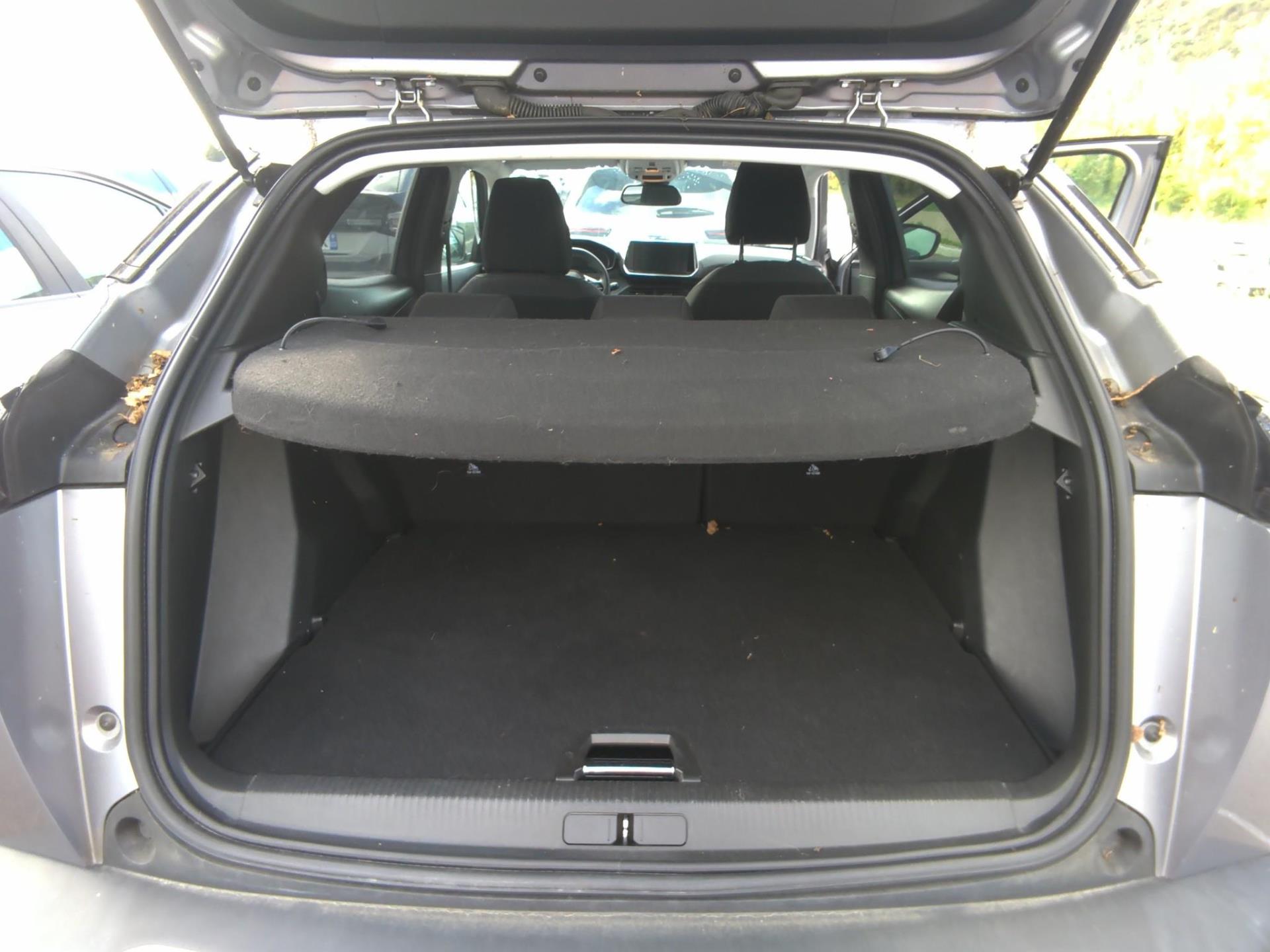 Peugeot 2008 PureTech 100 S&S BVM6 Style 2022