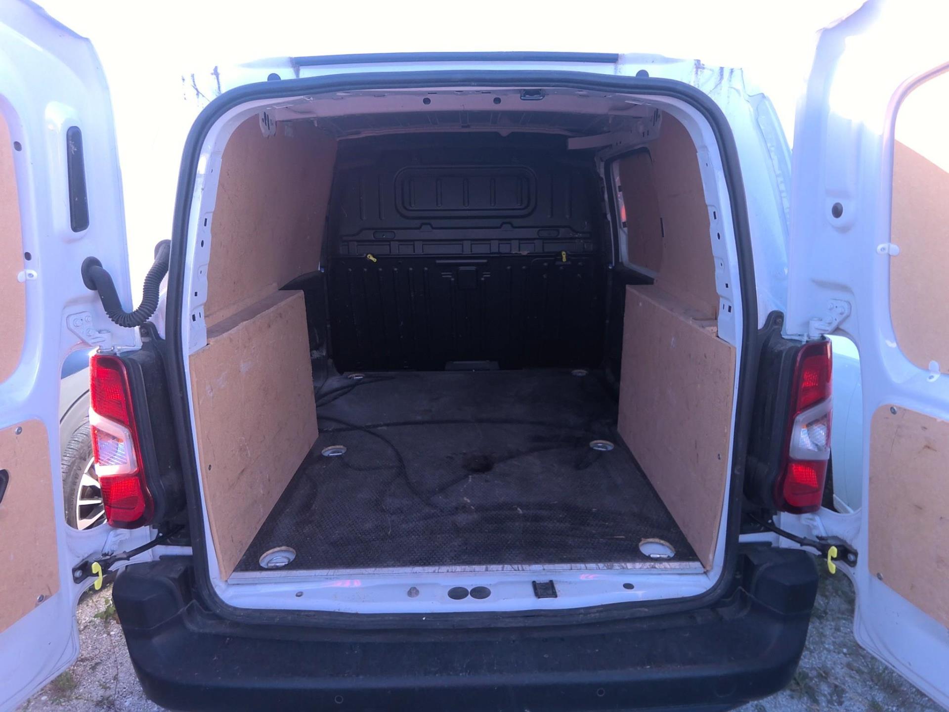 Peugeot PARTNER FOURGON M 650 KG BLUEHDI 100 S&S BVM6  2024