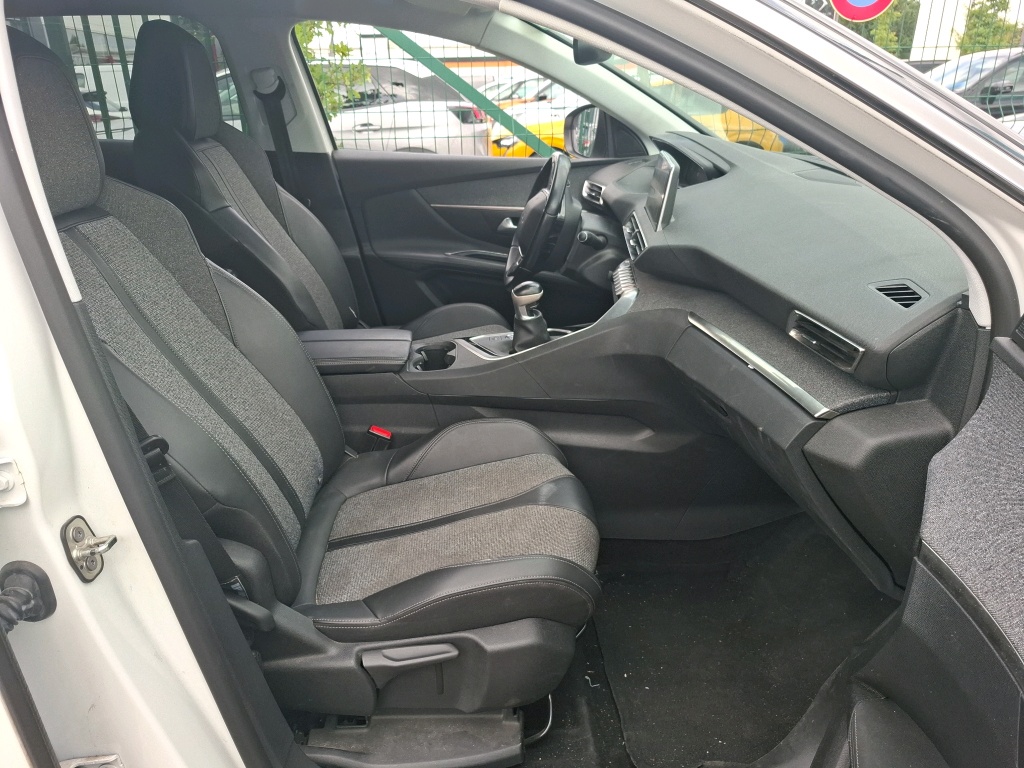 Peugeot 3008 BlueHDi 130ch S&S BVM6 Allure Business 2019