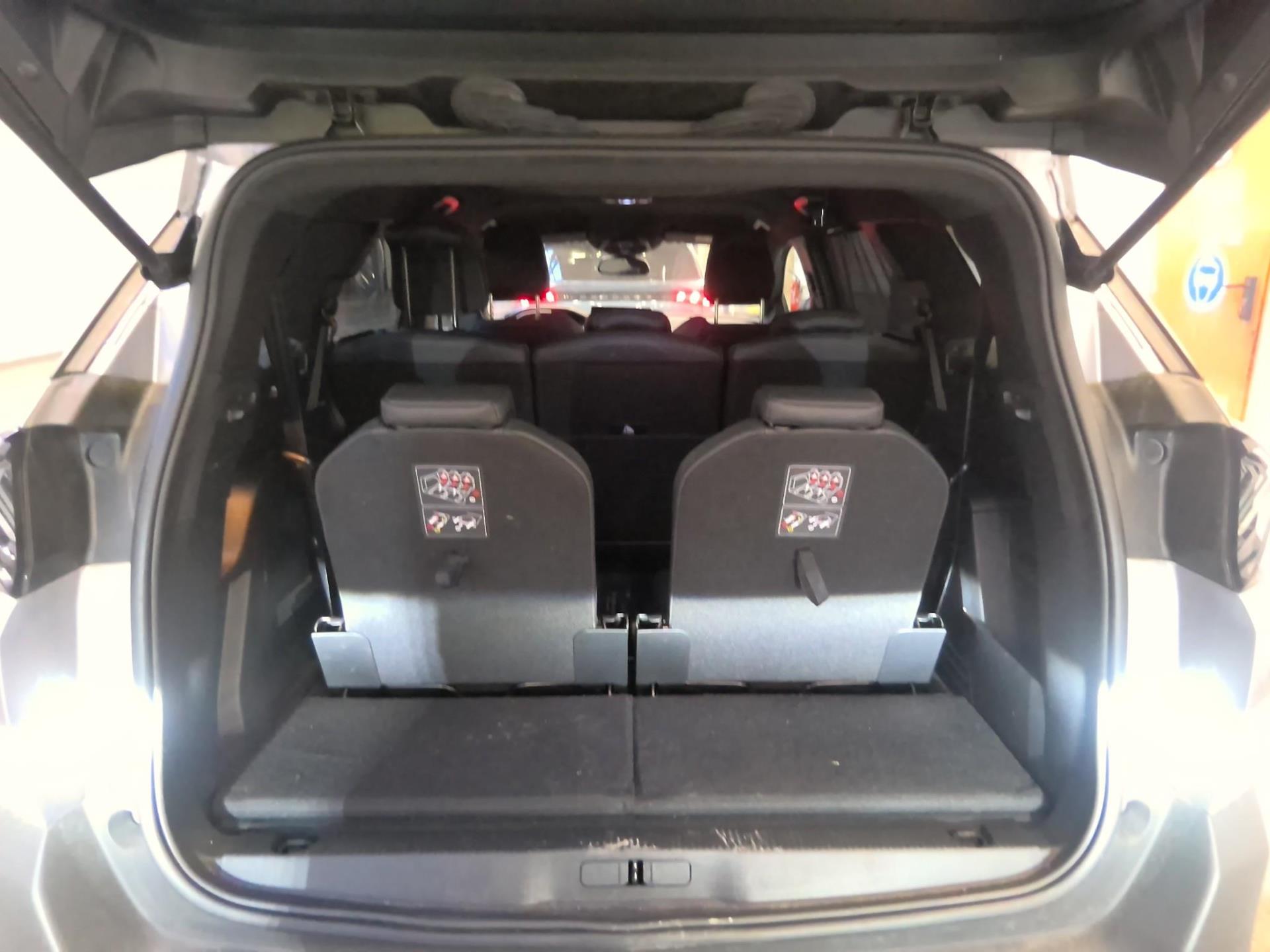 Peugeot 5008 BlueHDi 130ch S&S EAT8 Allure Pack 2024