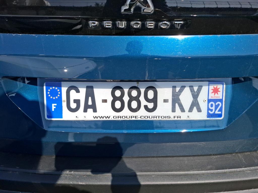 Peugeot 3008 BlueHDi 130ch S&S EAT8 Active Business 2021