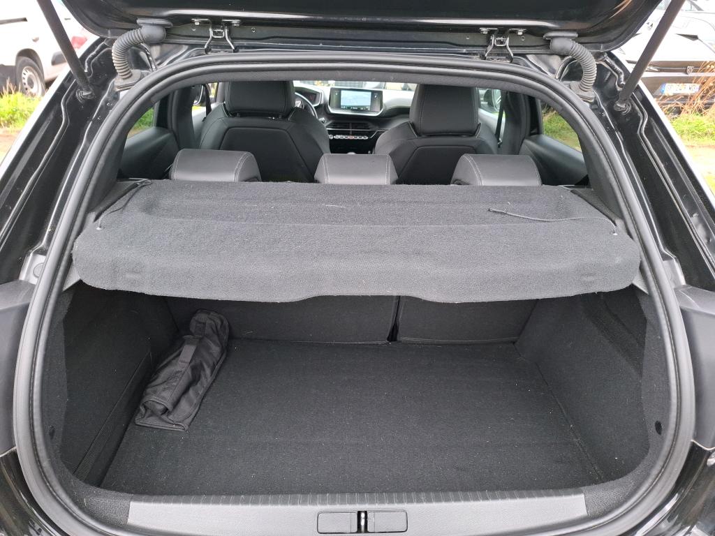 Peugeot 208 BlueHDi 100 S&S BVM6 GT 2021
