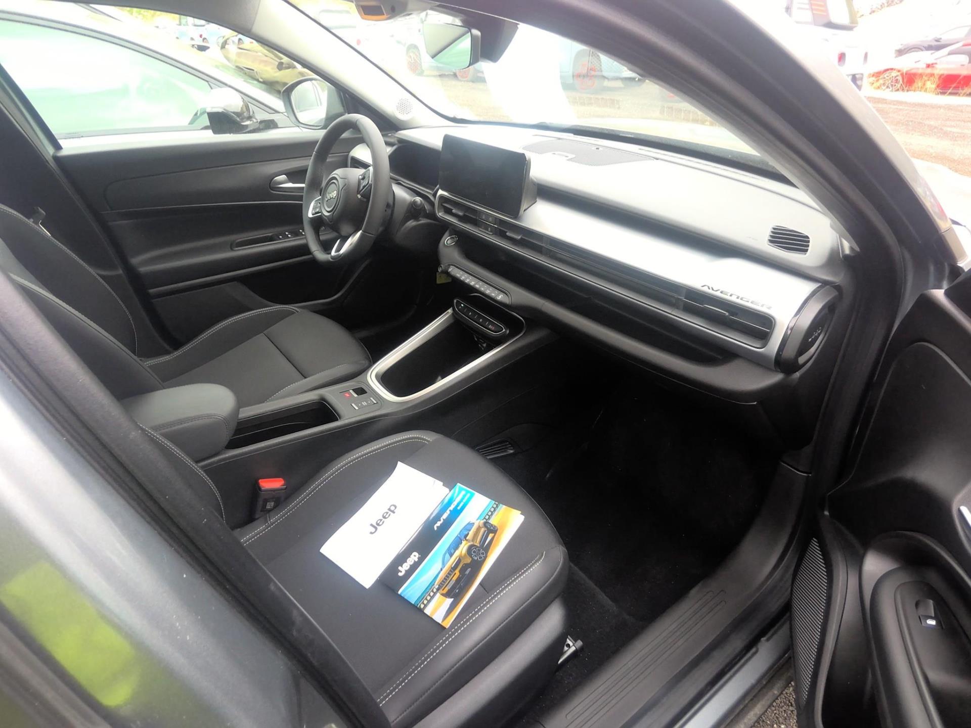 JEEP Avenger 115 kW 4x2 Altitude 2025
