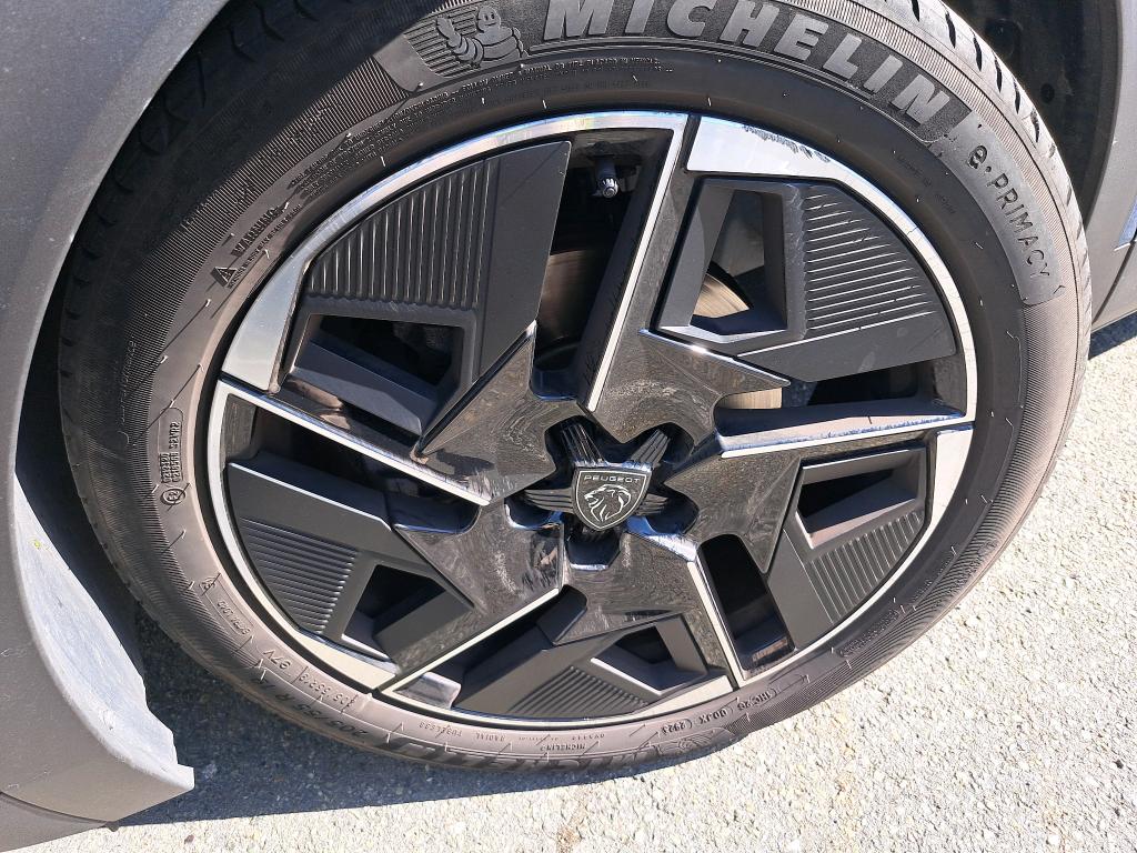 Peugeot 408 PureTech 130 ch S&S EAT8 GT 2024