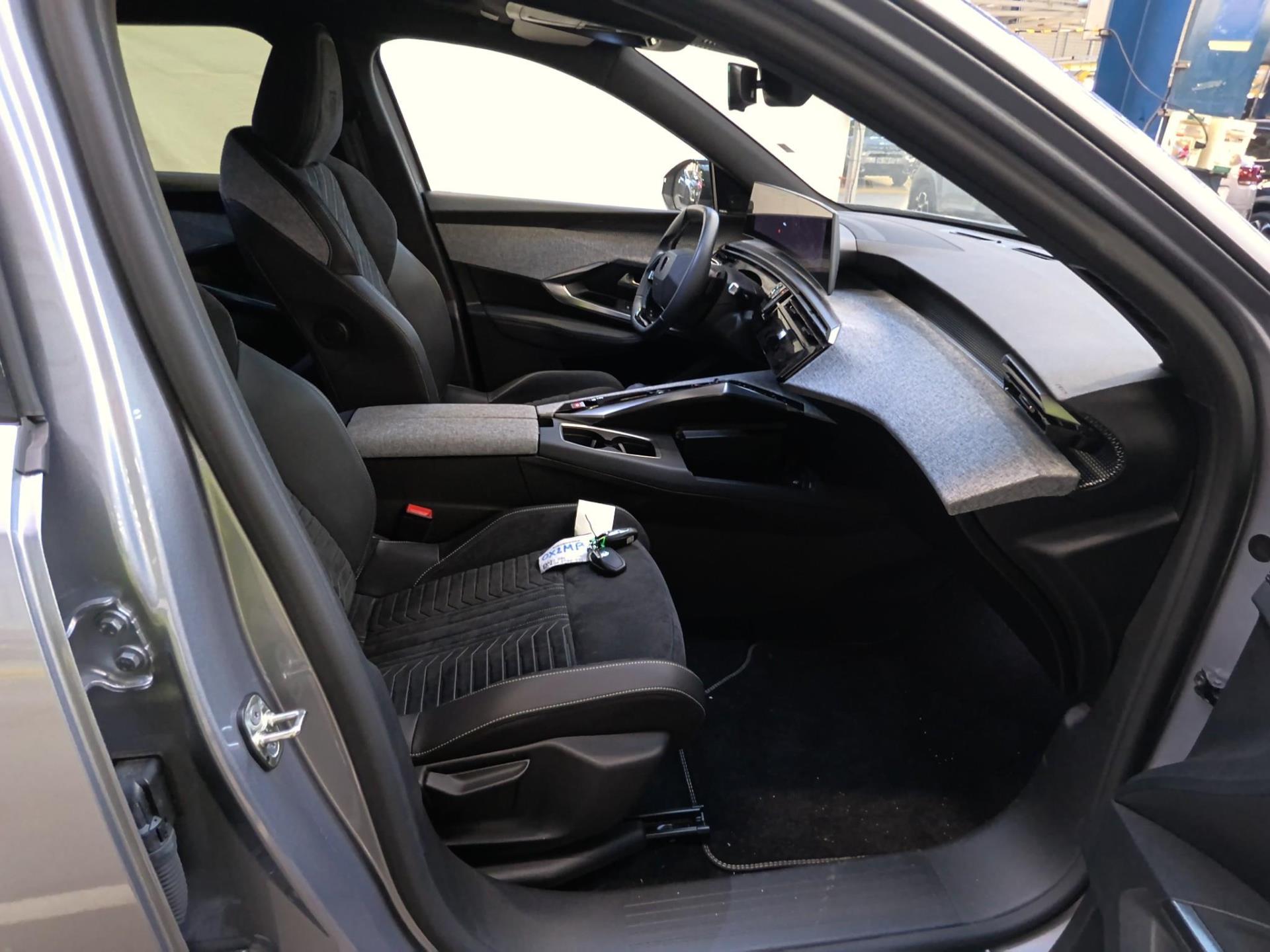 Peugeot 3008 Electrique 73 kWh 210 ch GT 2023