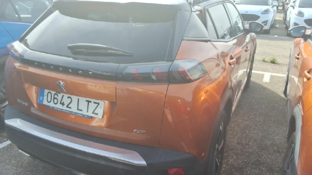 Foto Peugeot 2008 12