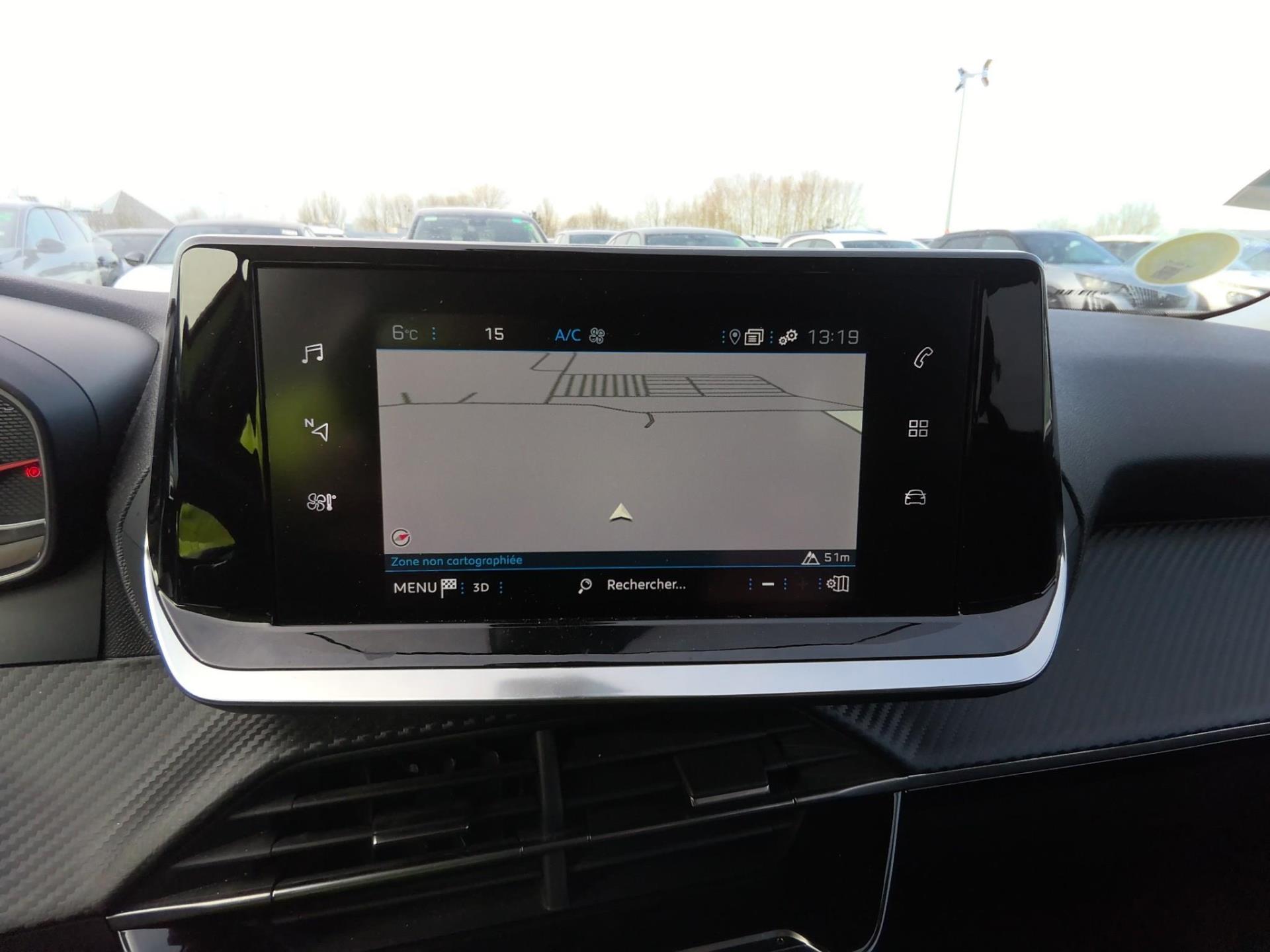 Peugeot 2008 BlueHDi 130 S&S EAT8 Allure 2022
