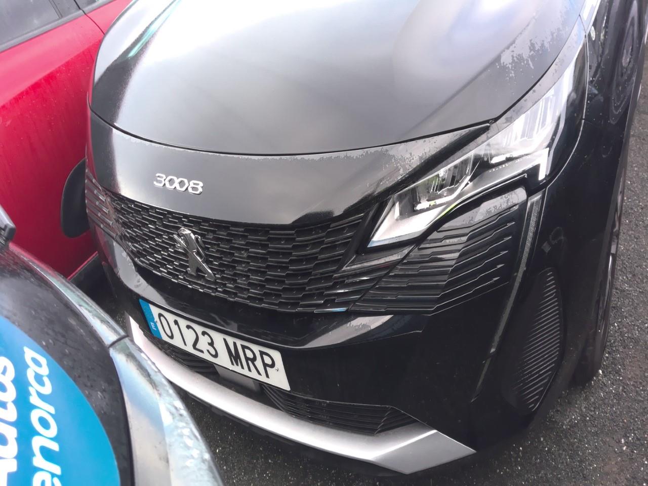 Foto Peugeot 3008 Plug-in Hybrid 2