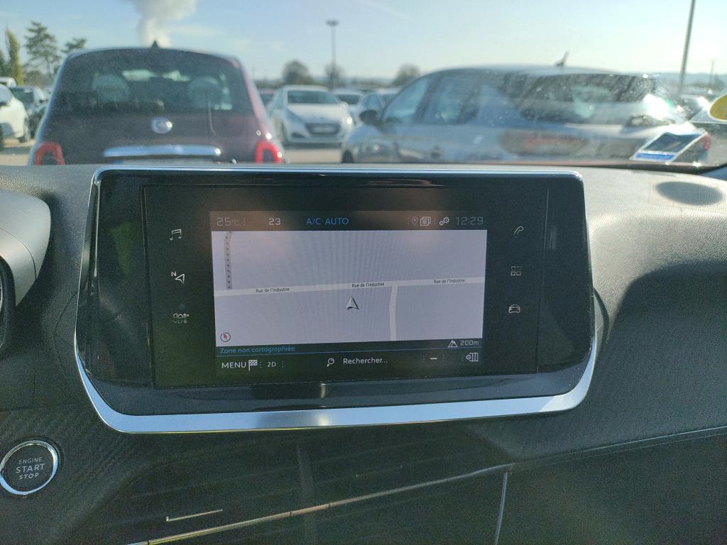 Peugeot 2008 BlueHDi 130 S&S EAT8 Allure 2021