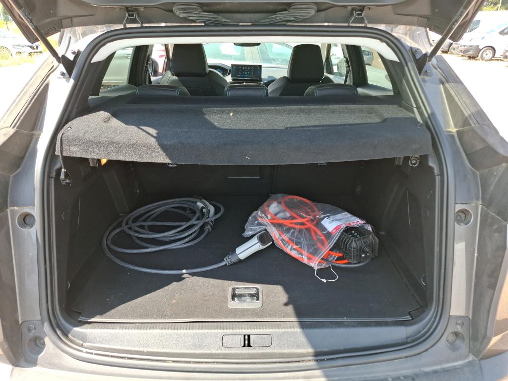 Peugeot 3008 Hybrid 225 e-EAT8 Allure 2022