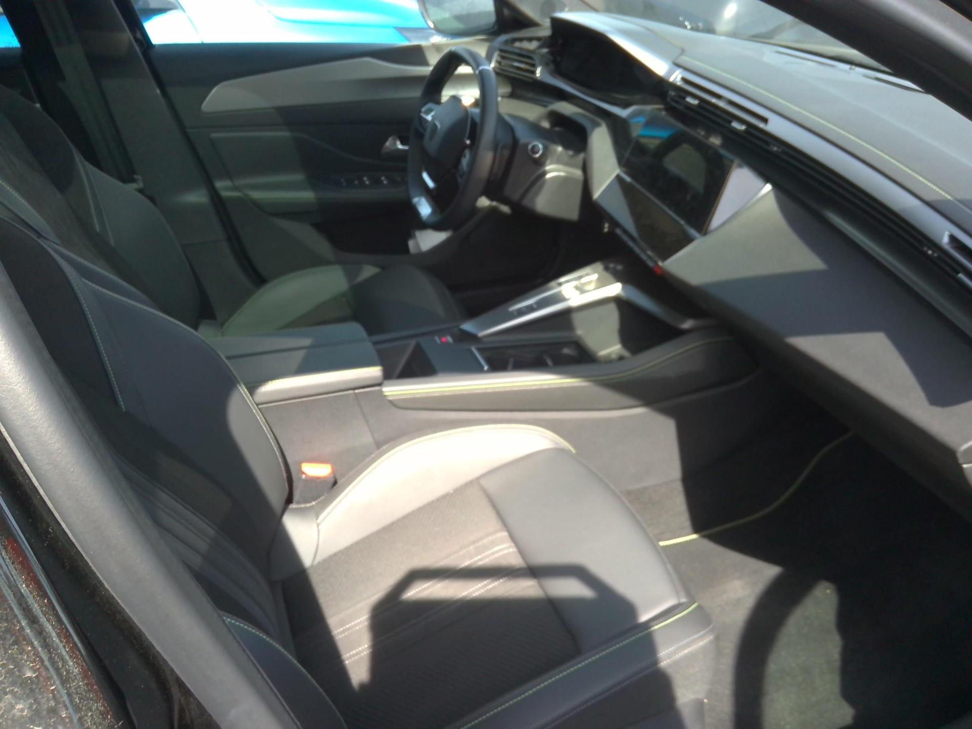 Peugeot 308 PHEV 225 e-EAT8 GT 2023
