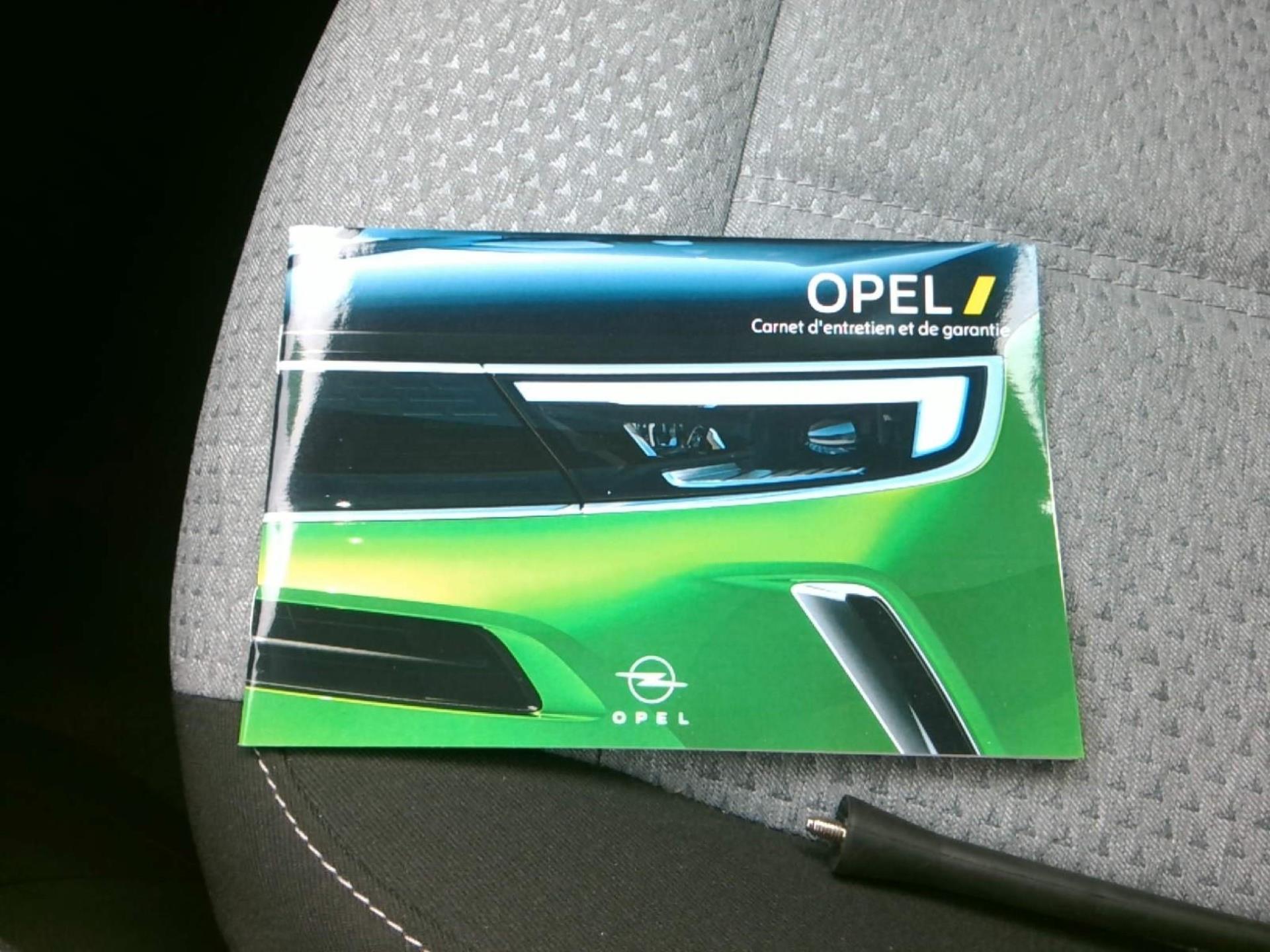 Opel Corsa 1.2 Turbo 100 ch BVM6  2024