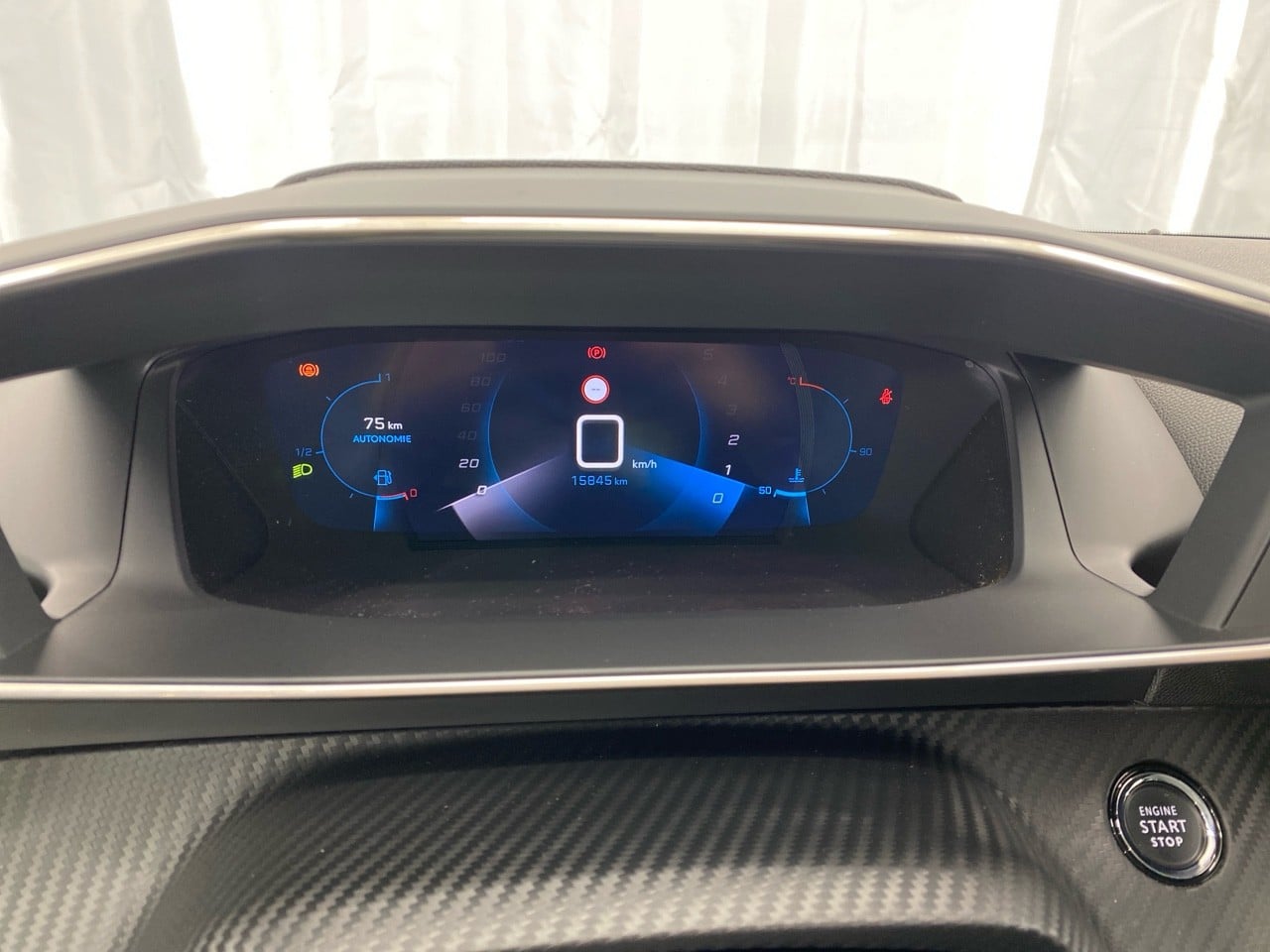 Peugeot 208 PureTech 100 S&S BVM6 Roadtrip 2021