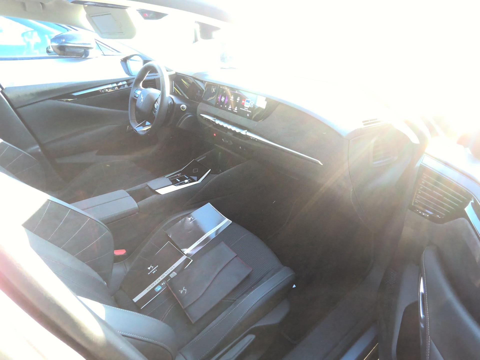 DS DS 4 Hybride E-Tense 225 EAT8 Performance Line 2024