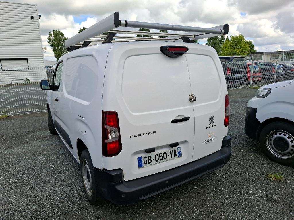 Peugeot PARTNER FOURGON STANDARD 650 KG BLUEHDI 100 S&S BVM5 ASPHALT 2021