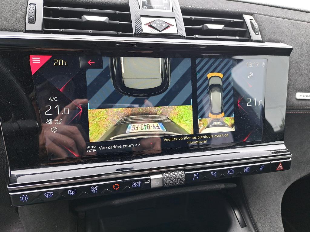 DS DS7 Crossback BlueHDi 130 EAT8 Performance Line+ 2022