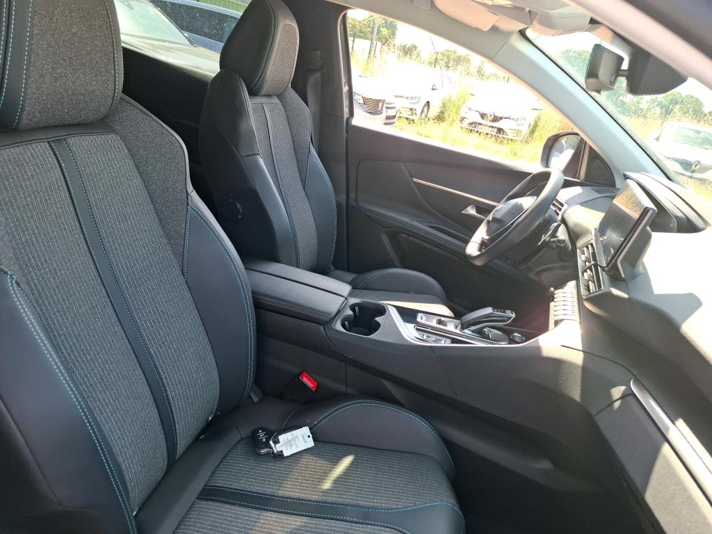 Peugeot 3008 Hybrid 225 e-EAT8 Allure 2022