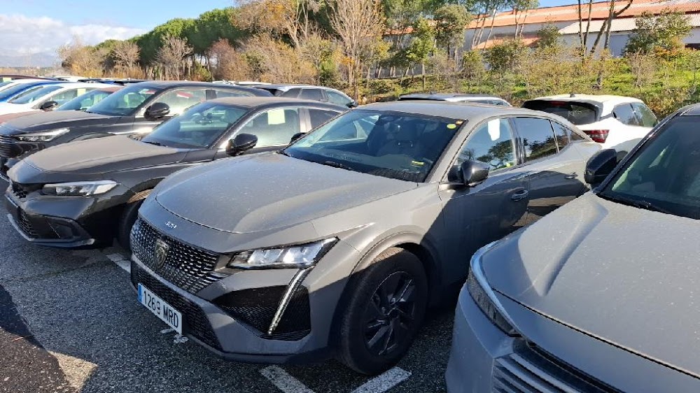 Foto Peugeot 408 4