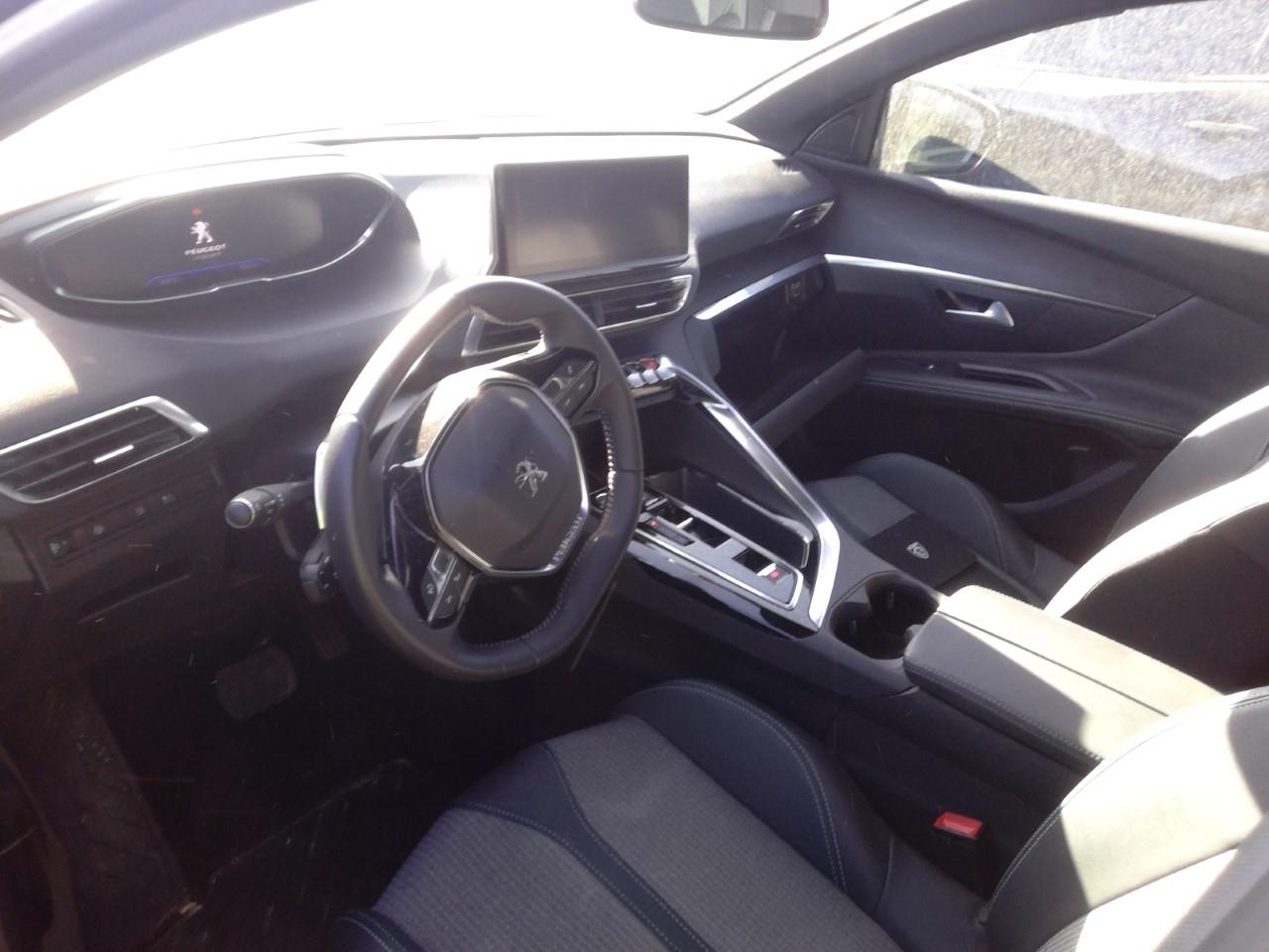 Foto Peugeot 3008 Plug-in Hybrid 3
